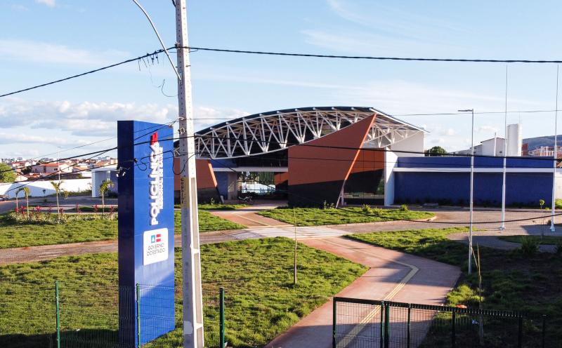 Prefeito Eduardo Vasconcelos participa da abertura da Qualificação para Gestores e Trabalhadores da Policlínica que será inaugurada nesta sexta-feira, dia 02