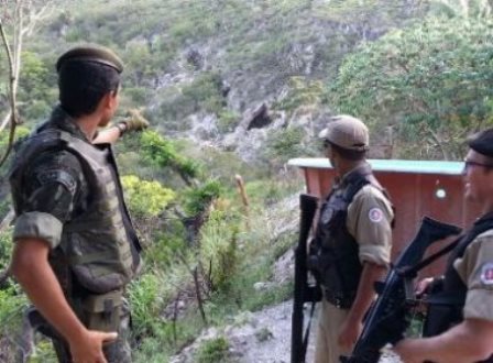 Operação do Exército fiscaliza comércio de explosivos no estado