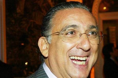 Galvão Bueno ganha salário de R$ 5 milhões, diz jornal