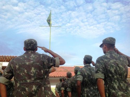 Tiro de Guerra 06/024  realizou formatura alusiva ao Dia da Bandeira