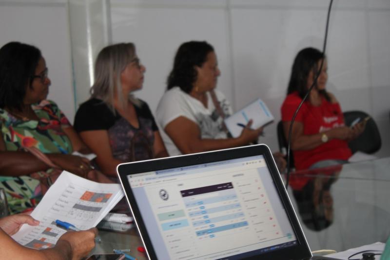 Brumado: Secretaria de Educação faz orientação para alunos não contemplados no sorteio eletrônico