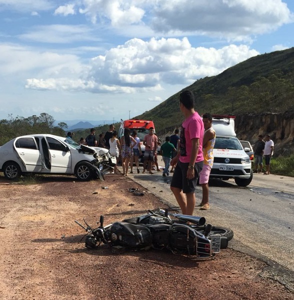 Jovem morre em grave acidente na BA - 142, trecho entre Barra da Estiva e Ituaçu