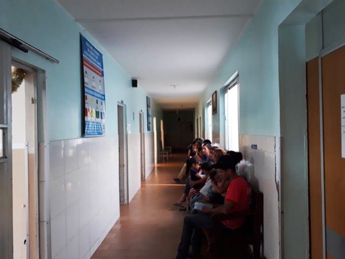 Barra da Estiva: Mãe diz ter faltado ambulância para translado do filho; secretário nega