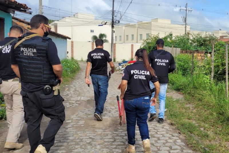 Polícia Civil prende mãe que matou filho de 5 anos com veneno