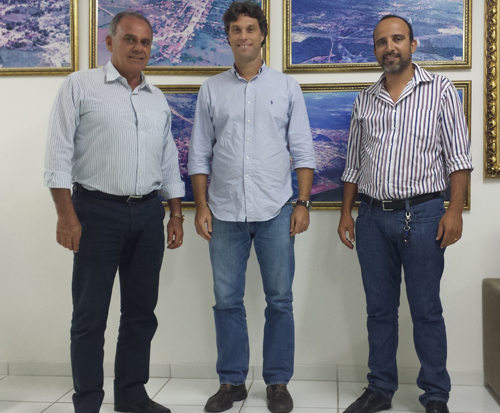 Parceria entre Prefeitura e Conder irá proporcionar pavimentação em ruas do Olhos d’Água e Santa Tereza