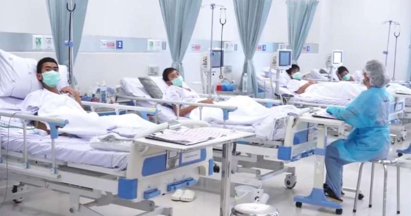 Parte do time tirado de caverna tem infecção, mas quadro não preocupa