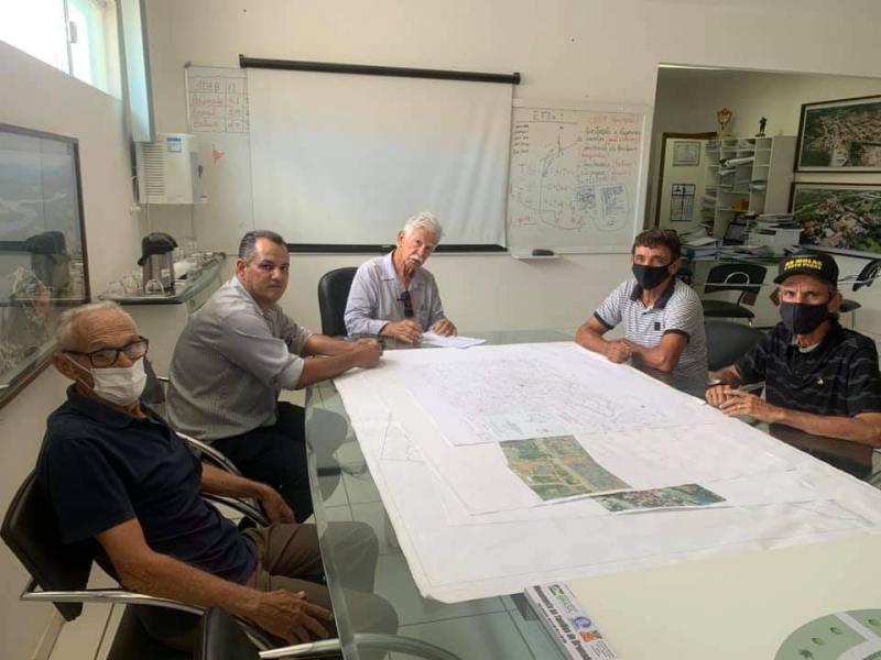 Prefeito autoriza início das obras de construção das pontes dos Povoados de Limoeiro e Cachoeira