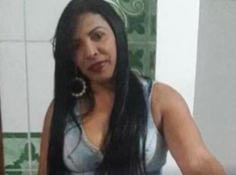 Mulher considerada como 'Rainha do pó' no sudoeste da Bahia é morta a tiros em box de mercado municipal