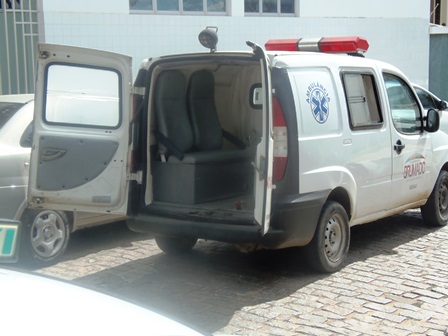 Saúde: Hospital com aparelho de RX quebrado faz com que pacientes sejam conduzidos para clinica particular