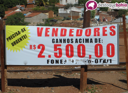 Proposta tentadora de emprego circula pela cidade, mas parece não haver pretendentes