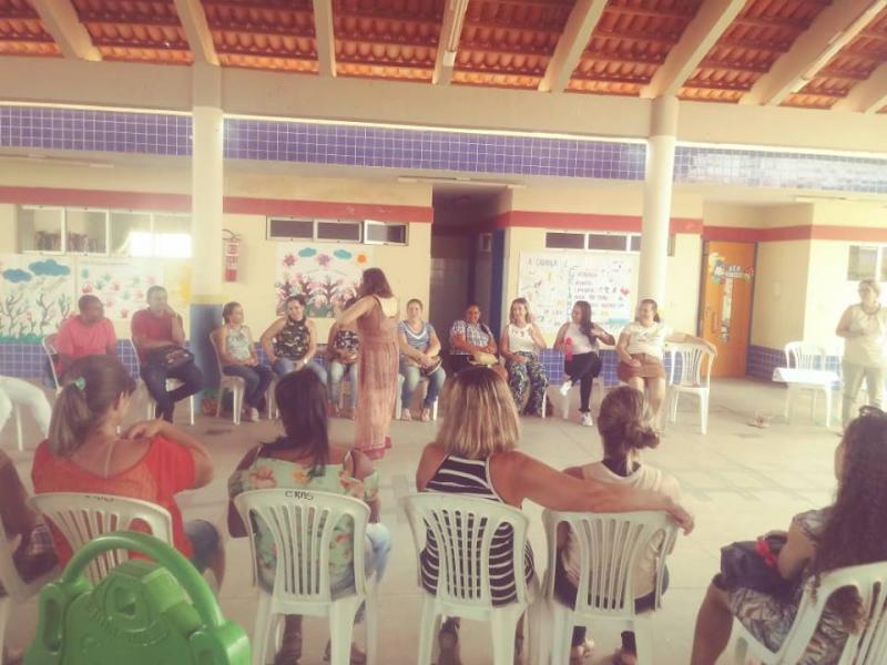 Livros para Educação infantil são adquiridos pela primeira vez em Malhada de Pedras