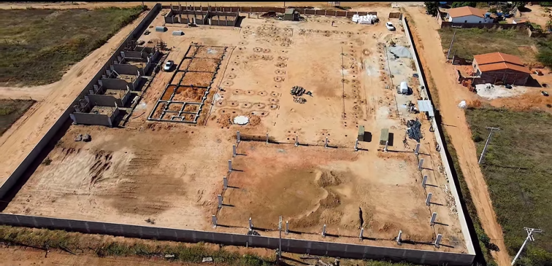 Escola de grande porte está com obras adiantadas em Guajeru