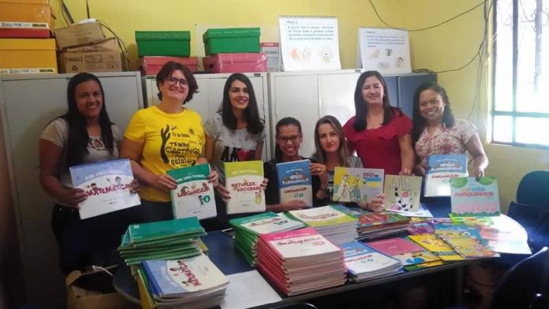 Livros para Educação infantil são adquiridos pela primeira vez em Malhada de Pedras