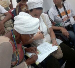 Briga de Casal evangélico e mãe de santo por causa de despacho vira caso de justiça