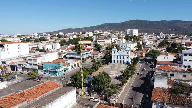 Manutenção interrompe abastecimento de água em Brumado e Malhada de Pedras