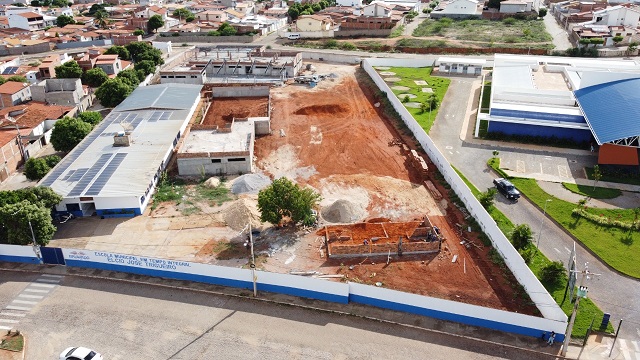 Brumado: Escola Municipal Élcio José Trigueiro passa por grande ampliação