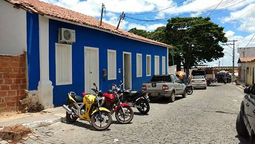 Prefeitura antecipa pagamento de 13º de servidores em Aracatu