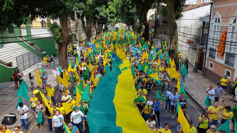 Cidades brasileiras registram atos em apoio ao governo Bolsonaro