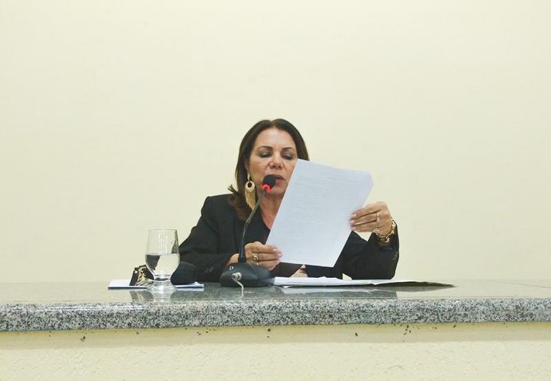 Após está sendo investigada pelo Ministério Público, vereadora ILKA ABREU exonera do gabinete da Câmara a sua empregada doméstica