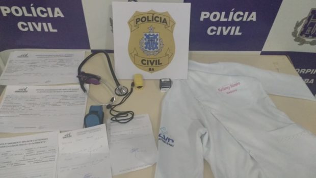 Mulher é presa exercendo ilegalmente a profissão de médica em Contendas do Sincorá