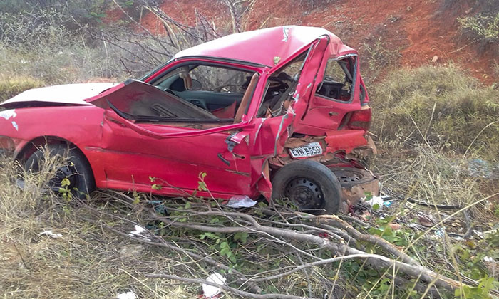 Brumadenses sofrem grave acidente na Ba-026, próximo a Malhada de Pedras