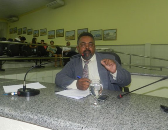 Com Covid-19, presidente da Câmara de Brumado é entubado em UTI em Vitória da Conquista