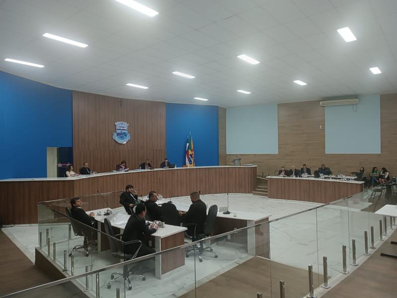 Câmara de vereadores obstrui e atrasa votação de projetos de lei de incentivo à cultura local em Brumado