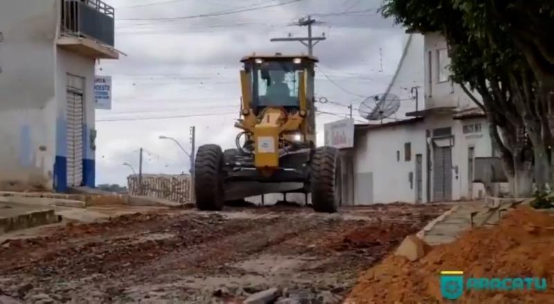 ASFALTO NOVO TERMINA COM ESPERA DE MAIS DE 10 ANOS