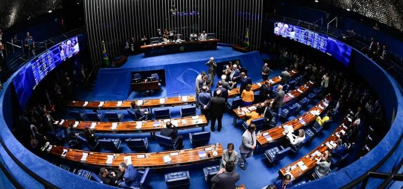 Comissão do Senado aprova projeto de lei que proíbe saída de presos durante feriados