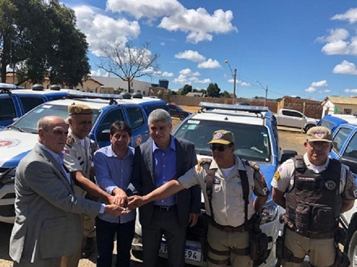 Aracatu recebe nova viatura após solicitação da gestão municipal