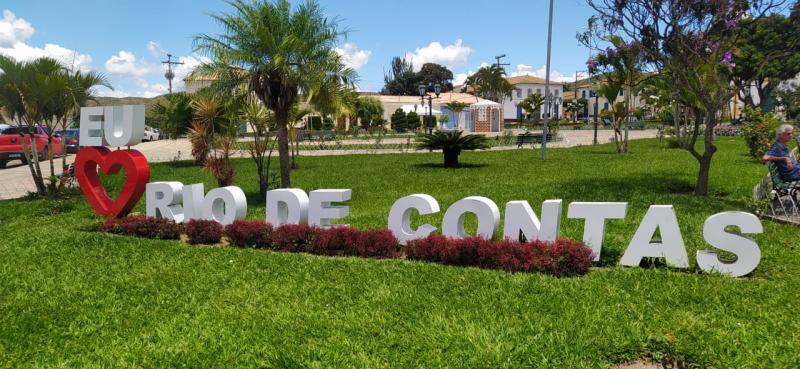 Homem é preso após praticar violência e descumprir medidas protetivas contra ex-mulher em Rio de Contas