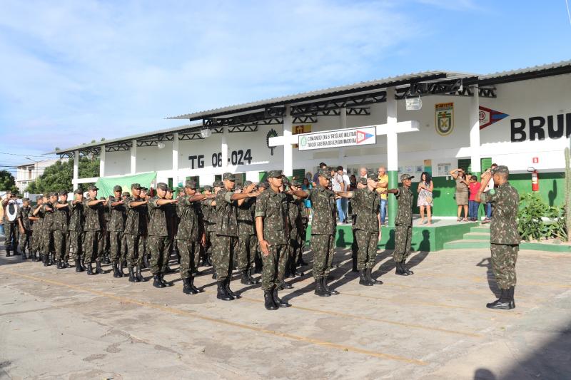 Tiro de Guerra de Brumado realizou solenidade formatura de  incorporação de novos atiradores