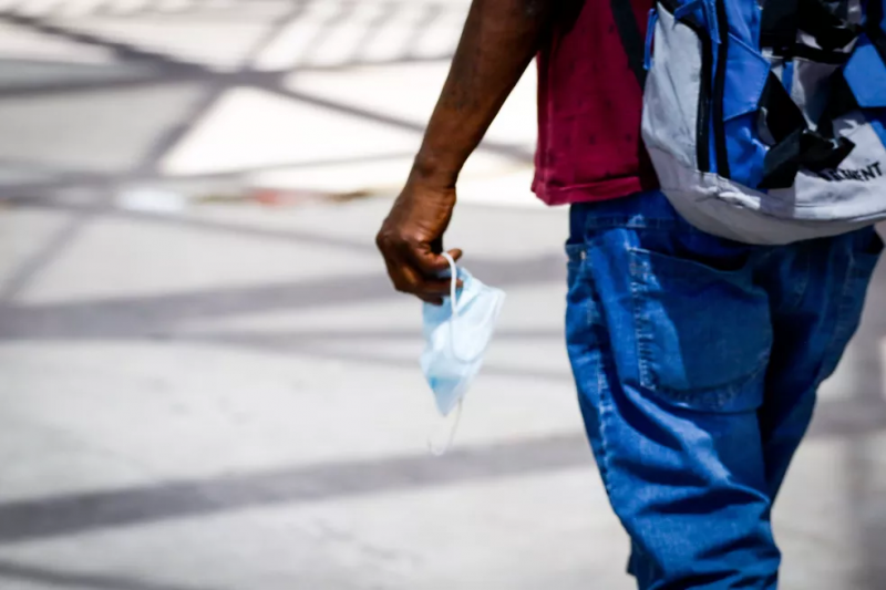 Máscaras e comprovante de vacinação deixam de ser obrigatórios em espaços públicos na Bahia