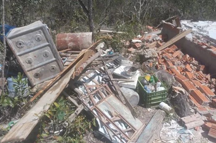 Casa é roubada e destruída por vândalos na zona rural de Rio de Contas