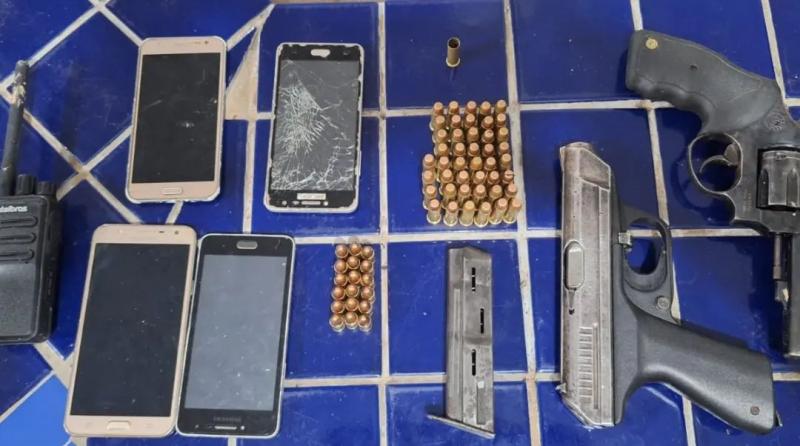 Homens armados são presos durante ação da polícia militar em Brumado