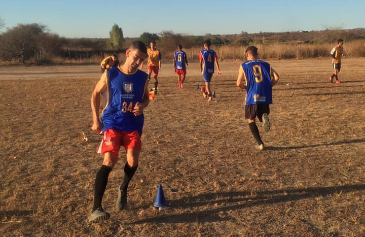 Seleção de Guajeru se prepara para disputa da Copa Minério em Brumado