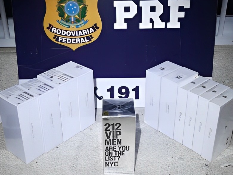 PRF apreende celulares importados e cosméticos sem nota fiscal na BR 116 em Vitória da Conquista