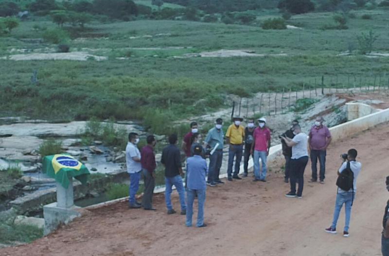 Prefeitura de Brumado realiza inauguração de Ponte na Fazenda Formosa