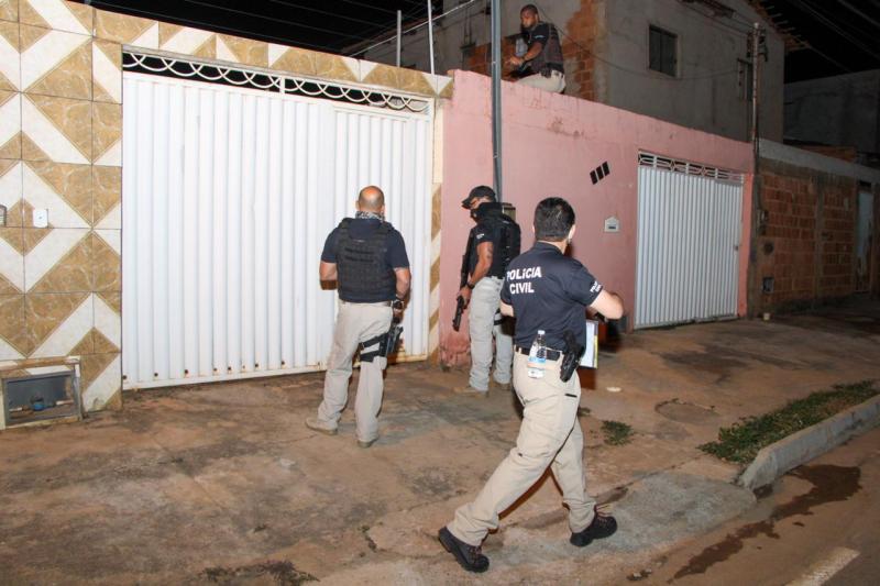 Cinco são presos na Operação Bandeirantes, realizada em Barreiras, Formosa do Rio Preto e Santa Rita de Cássia