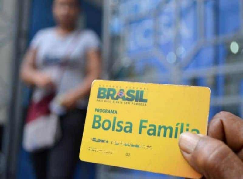 Inscritos no Bolsa Família podem contestar auxílio emergencial negado