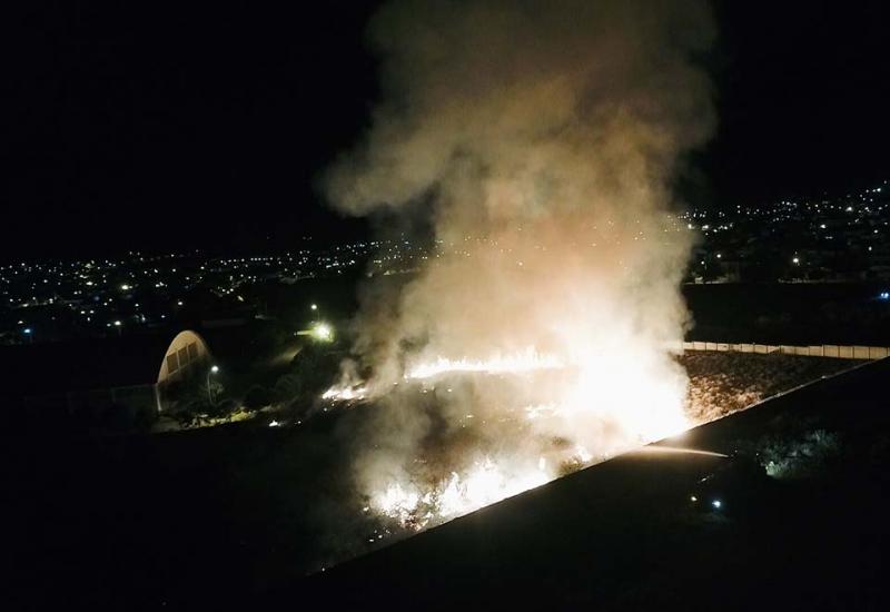Incêndio na área interna do IFBA em Brumado assustou moradores das proximidades, veja o vídeo
