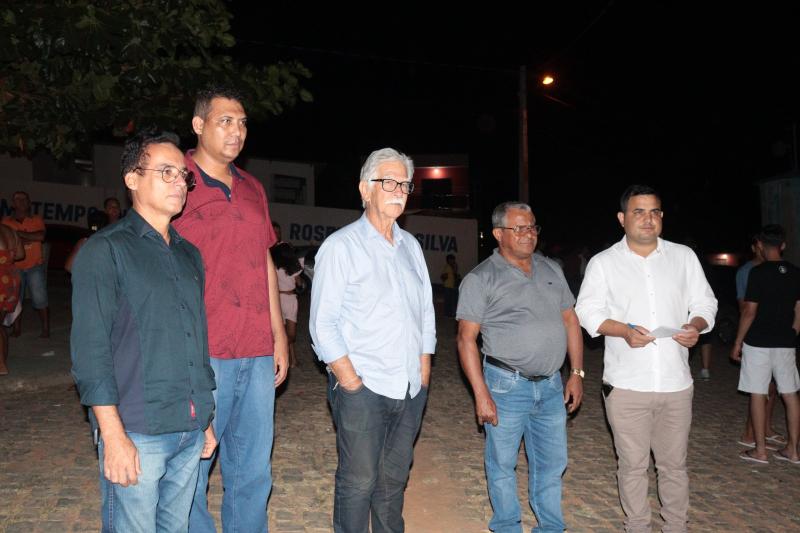 Presidente da Câmara prestigia inauguração de quadra poliesportiva no distrito de Samambaia