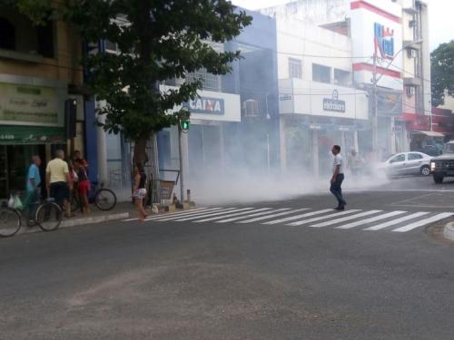 Fumaça em agência da Caixa assusta transeuntes em Guanambi