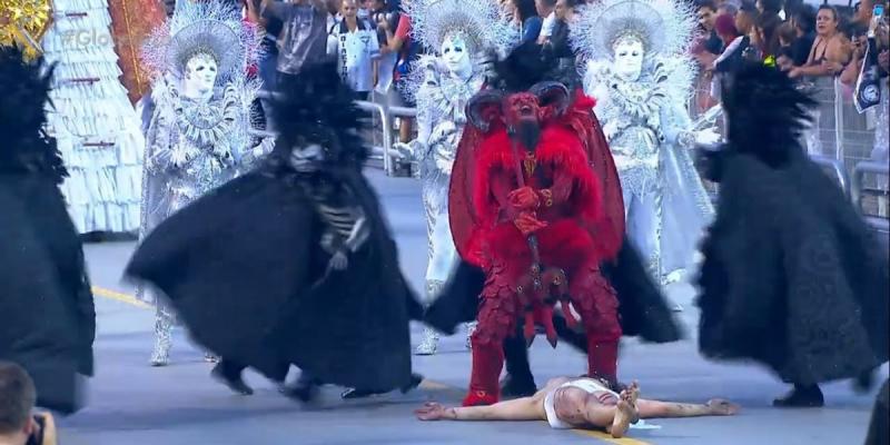 Gaviões da Fiel apresenta enredo em que o 'diabo vence Jesus' e gera revolta nas redes sociais