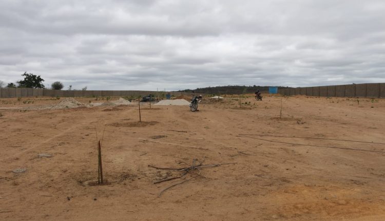 Após colapso, prefeitura de Aracatu acelera obras do novo cemitério