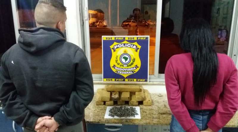 PRF prende casal transportando maconha e cocaína em Vitória da Conquista