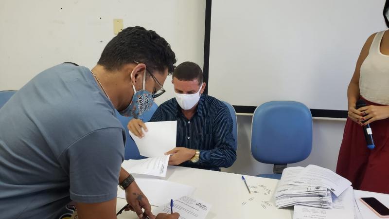 Brumado: Artistas assinam termo de compromisso para adesão de recurso da Lei Aldir Blanc