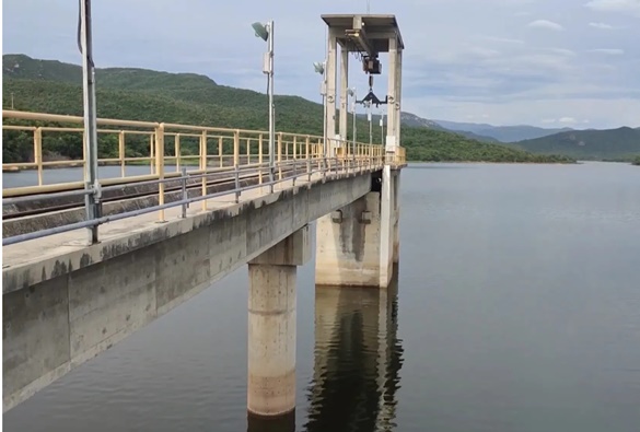 Barragem de Zabumbão em Paramirim se aproxima de 100% de sua capacidade e pode verter a qualquer momento