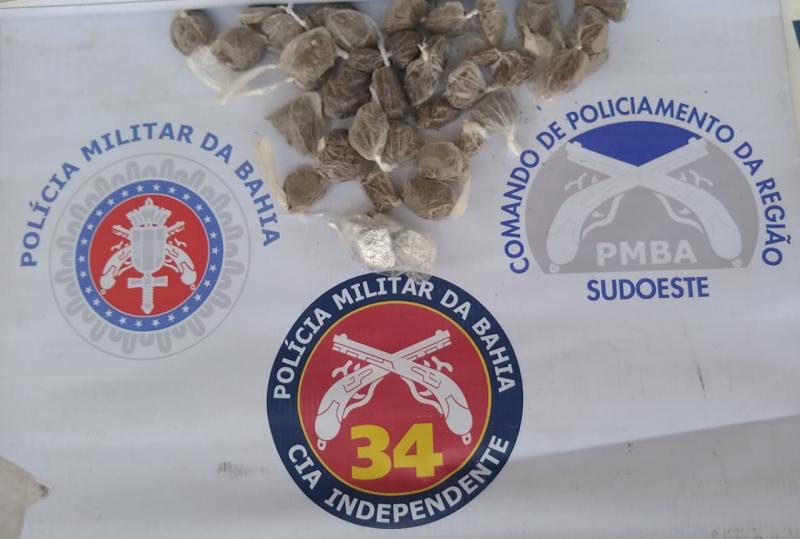 Brumado: Homem é preso após atirar contra a polícia durante abordagem no distrito de Cristalândia