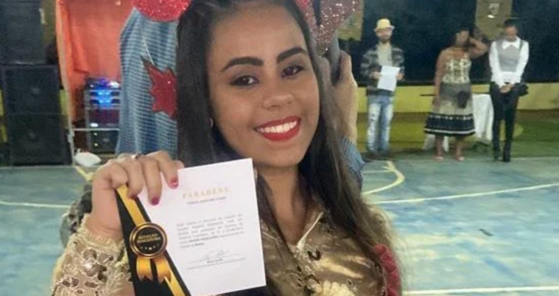 Estudante de Ibiassucê vai representar a Bahia no concurso Jovem Senador 2023